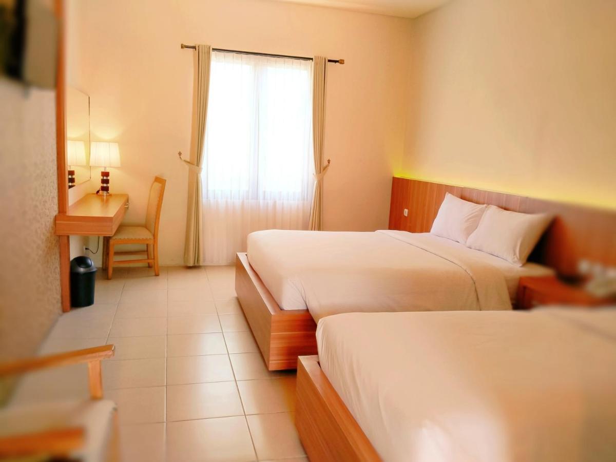 Akasa Hotel Kaliurang Ngoại thất bức ảnh